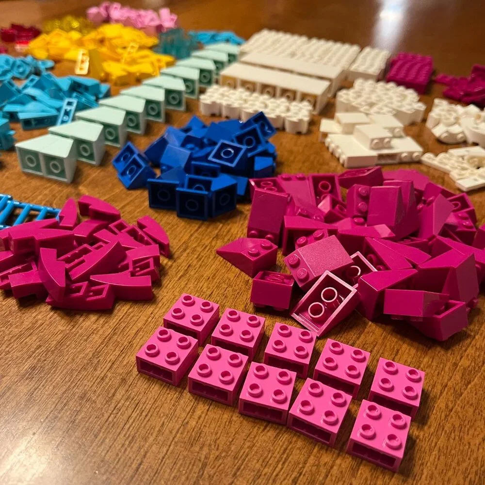 Lego pink creative build party kit